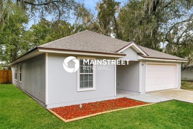 Building Photo - 3 Bedroom Pet-Friendly Home in Green Cove Springs, FL with Main Street Renewal