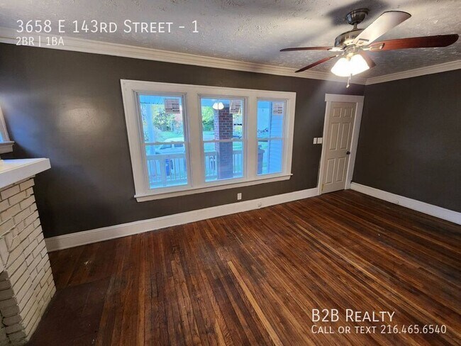 Building Photo - 3658 E 143rd St