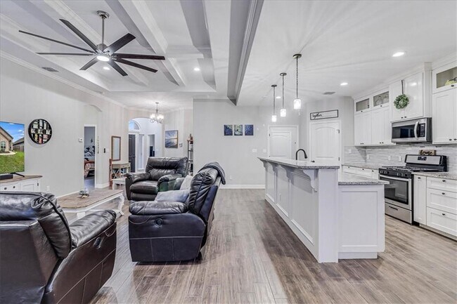 Building Photo - 3833 Pennine Way