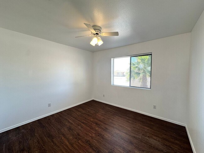 Building Photo - 6527 Nielsen Way
