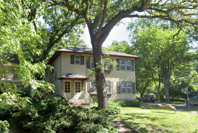 Building Photo - 136 Melbourne Ave SE