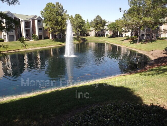 Building Photo - 5112 Park Central Dr