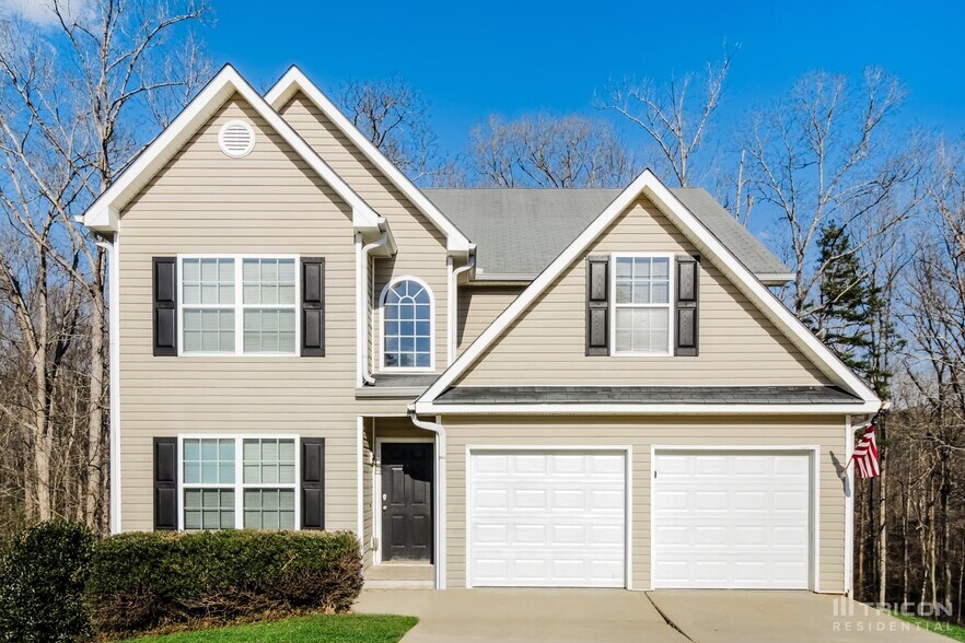 Primary Photo - 211 Millstream Ridge