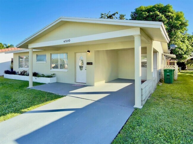Building Photo - 4510 NW 46th St