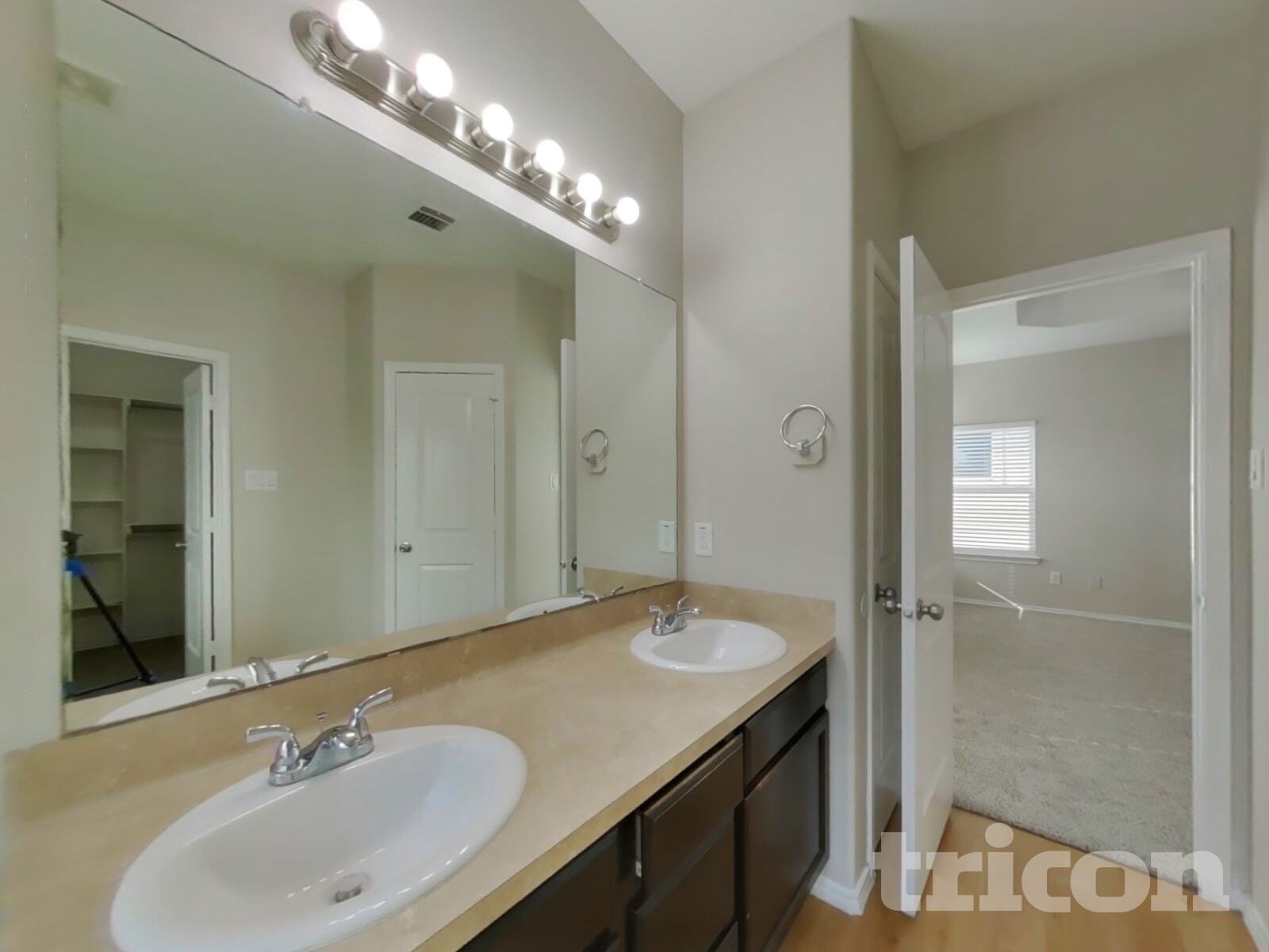 Building Photo - 2823 Arica Ln