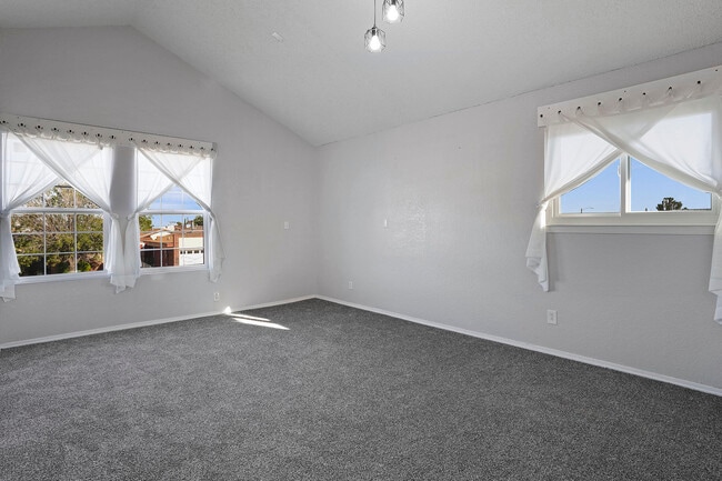 Building Photo - 10953 Casey Stengel Pl