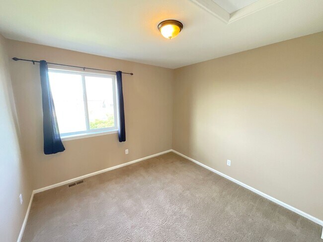 Building Photo - 6652 Maple Stone Ln