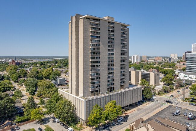 Primary Photo - Liberty Tower