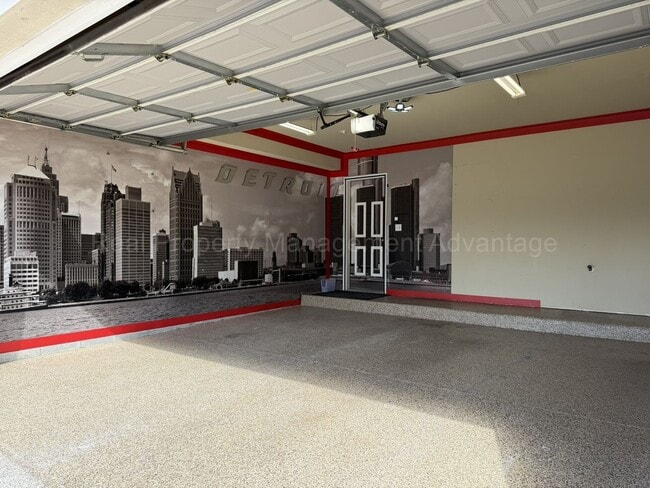 Building Photo - Rare Corner Upper Condo with Vaulted Ceilings, Private Balcony and 2 Car Garage - Right Across fr...