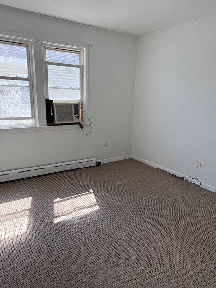 2nd Bedroom - 54 Wallace St