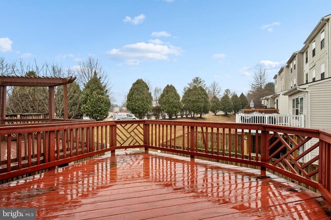 Building Photo - 206 Toddson Ln