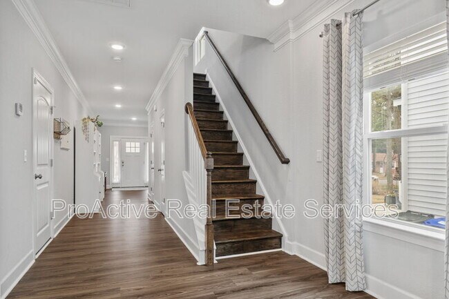 Building Photo - 9575 14th Bay St