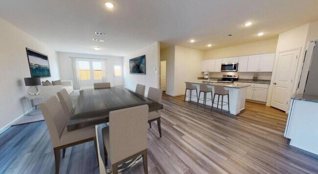 Building Photo - 15043 Ronan Dr