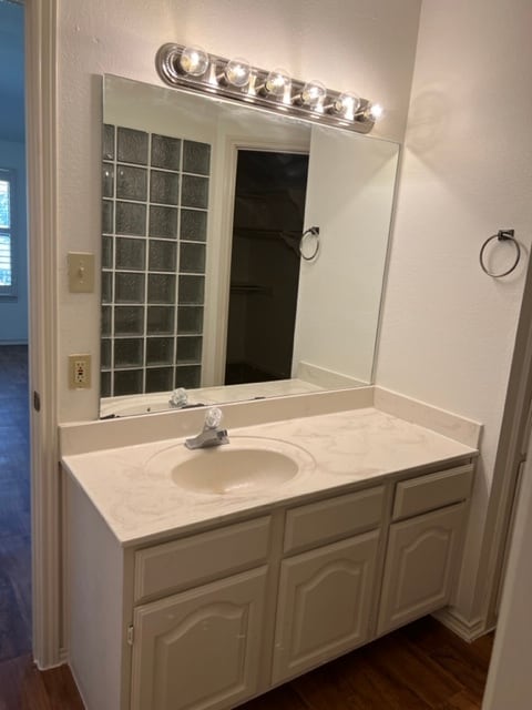 Building Photo - 1218 Saint John Loop