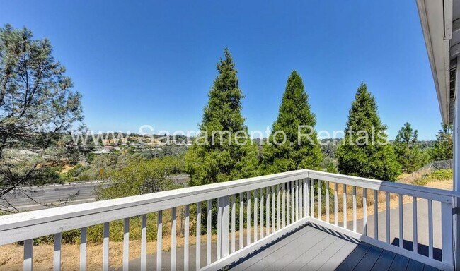 Building Photo - 3 br, 2.5 bath House - 567 Landis Circle