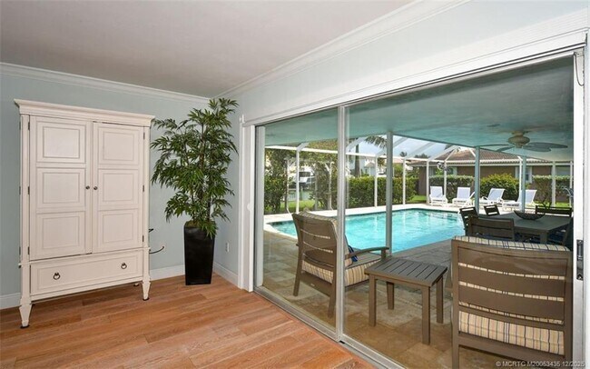 Building Photo - 513 Gunwale Ln