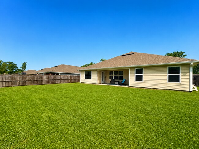 Building Photo - 9023 Bellewood Pl