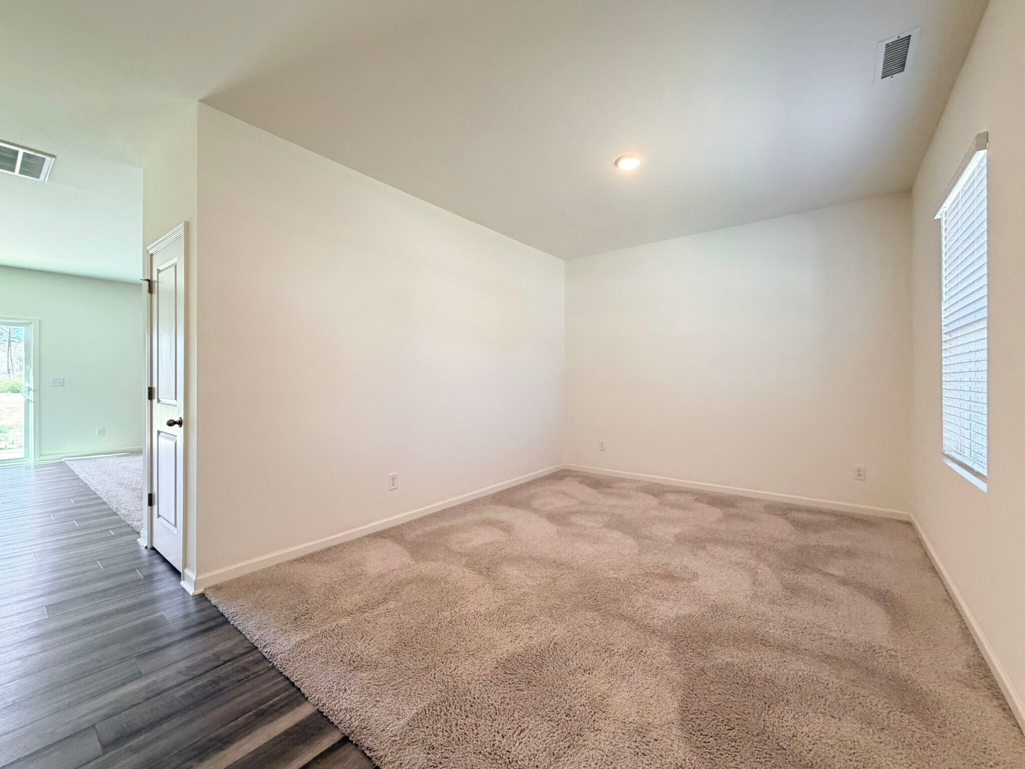 Building Photo - 937 Berkeley Glen Rd