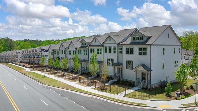 Building Photo - 255 Vista Ln