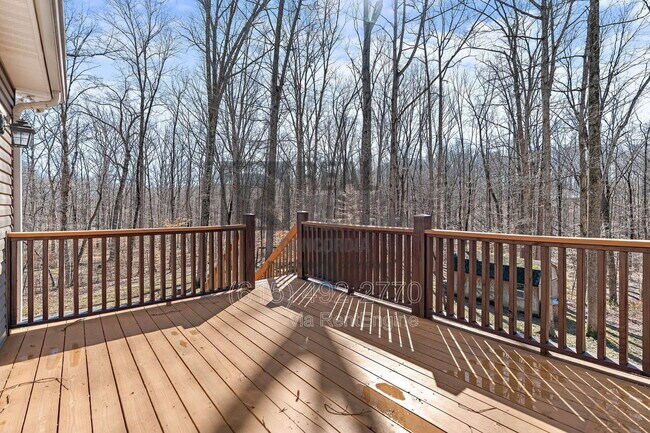 Building Photo - 1024 Atwood Ct