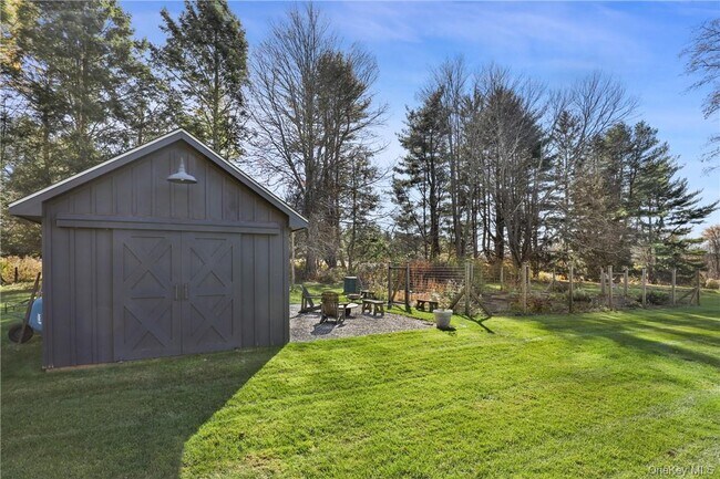 Building Photo - 77 Hook Rd