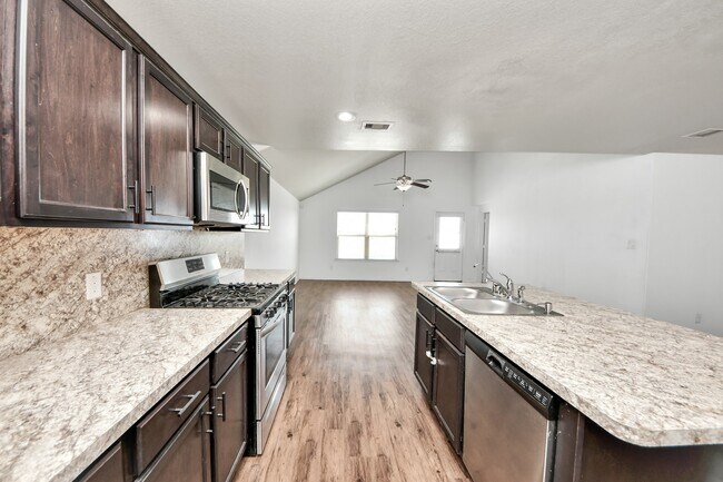 Building Photo - 20939 Wedgewood Chase Wy