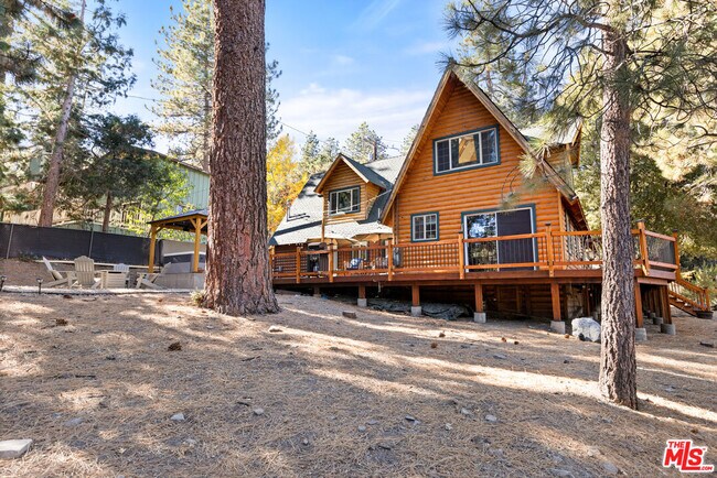 Building Photo - 959 Quail Rd