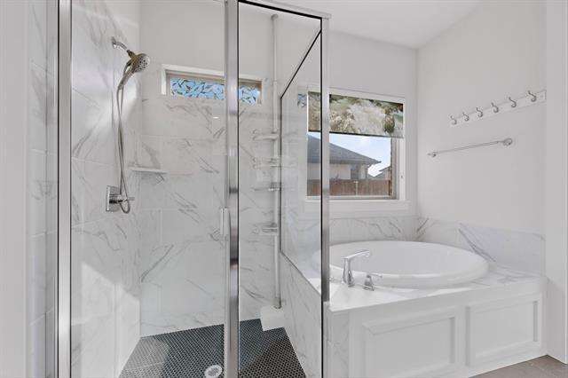 Building Photo - 769 Meandering Ln