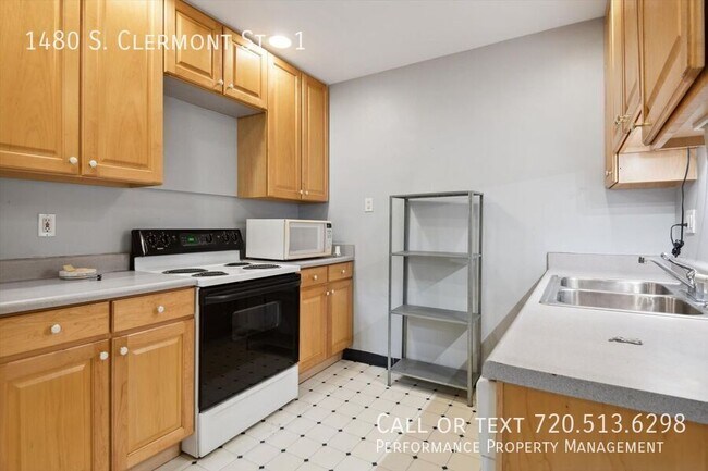 Building Photo - 1480 S Clermont St