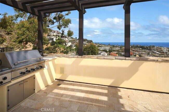 Building Photo - 1131 Emerald Bay