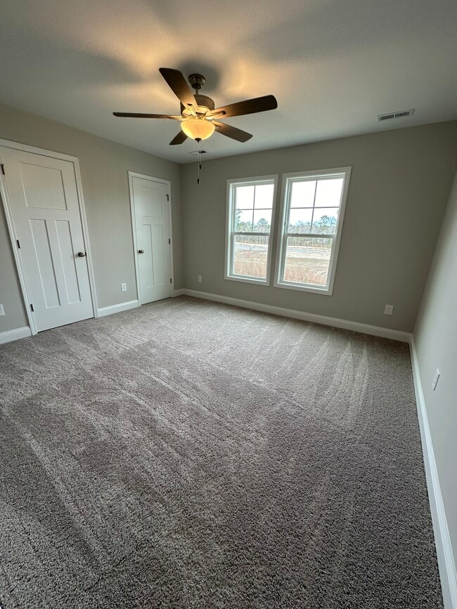 Building Photo - 128 Smallwood Rd