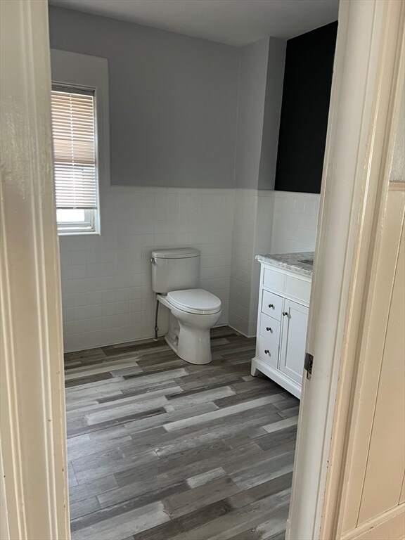 Building Photo - 27 Wisconsin Ave