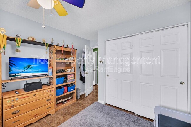 Building Photo - 8078 Old Hazelwood Rd