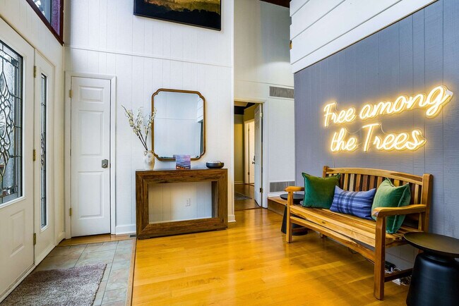 Building Photo - 2964 Hopkins Dr