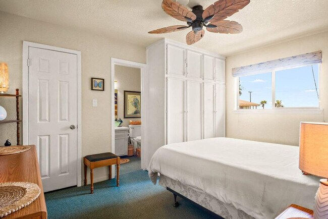 Building Photo - 15209 Leeward Dr