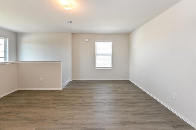 Building Photo - 8614 Doris Oaks Cir