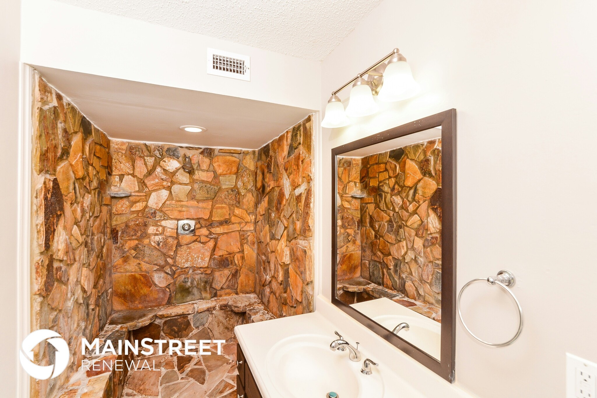 Building Photo - 7405 Calmoso Ave