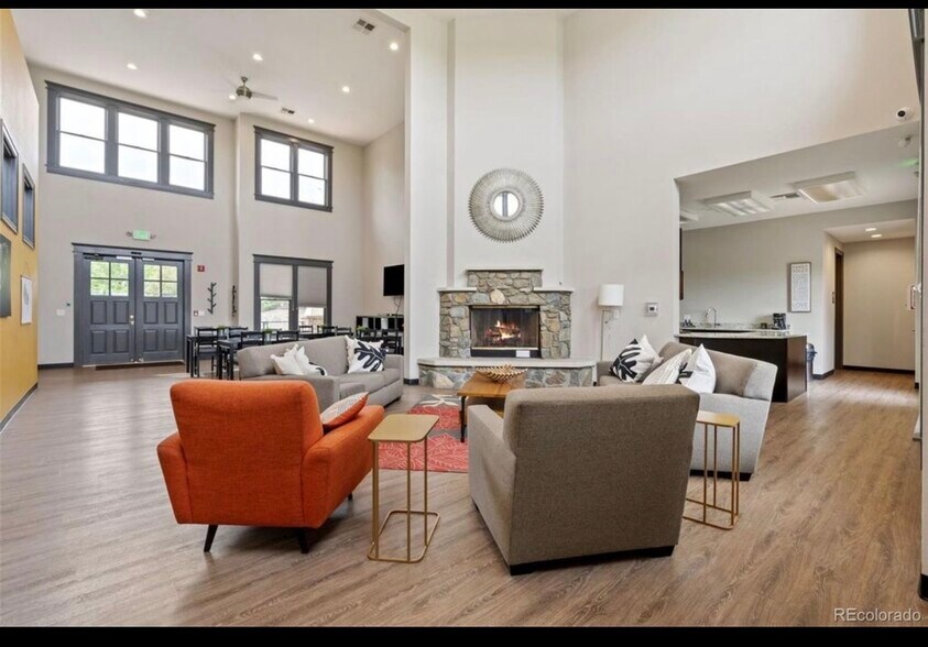 Building Photo - 2169 Eagle Ave