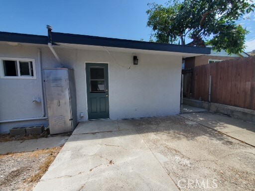 Building Photo - 25913 Hillworth Ave