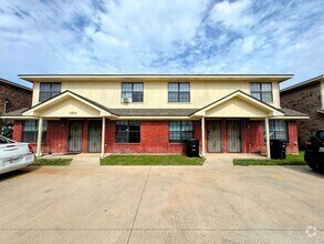 Building Photo - 3805 Ys Pak Ct