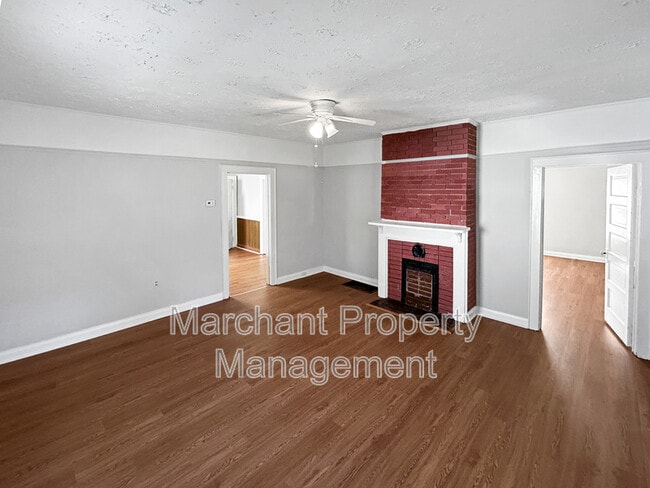 Building Photo - 24 Jones St