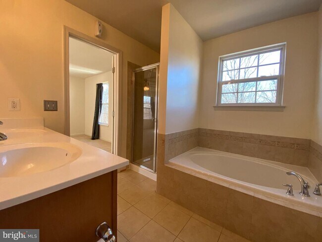Building Photo - 18038 Crystal Downs Terrace