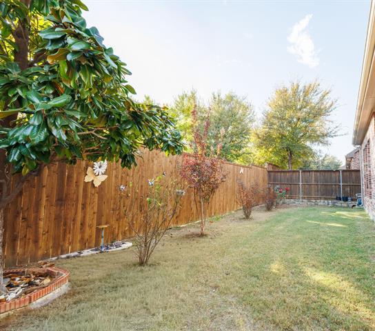 Building Photo - 8701 Tutbury Pl