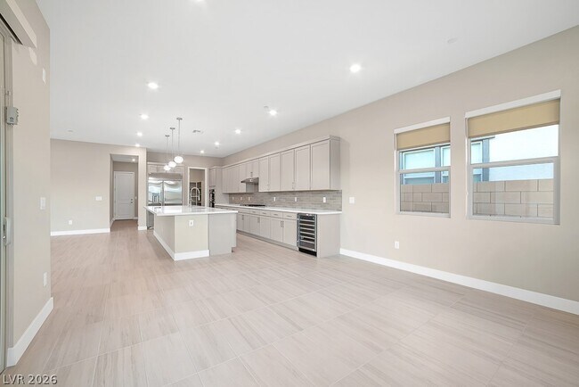 Building Photo - 369 Portus Delphini Ct