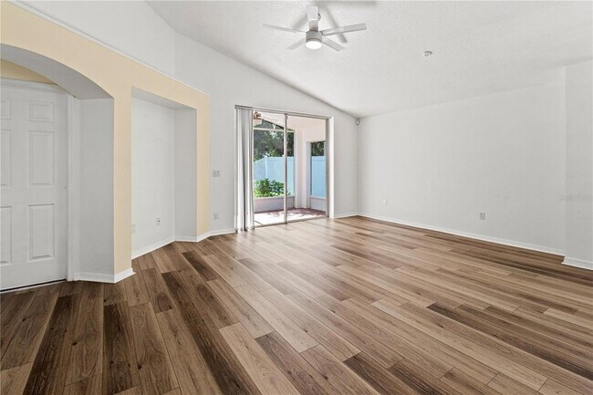 Building Photo - 10140 Somersby Dr