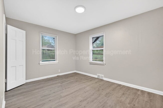 Building Photo - 7431 Esterbrook Dr