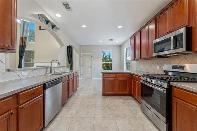 Building Photo - 21735 W Mulberry Field Cir