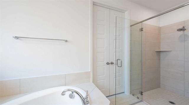 Building Photo - 2625 Fargo Pl