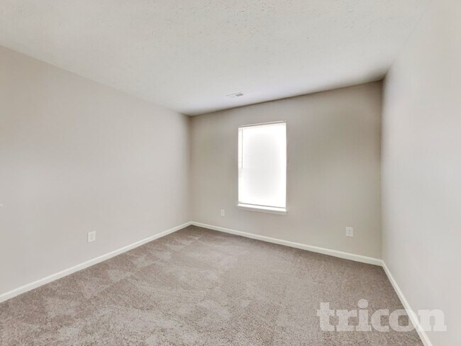 Building Photo - 5835 Mosaic Pl