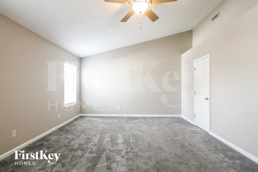 Building Photo - 1621 Orchestra Way